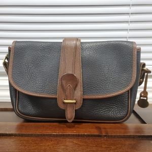 Vintage Dooney and Bourke Black  Leather Crossbody